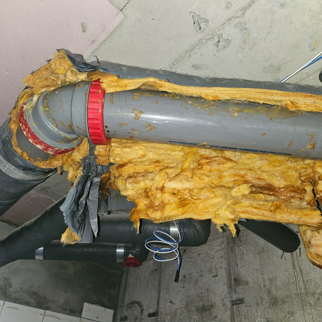 배관 소켓 교체 작업 전